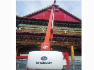 GTBZ28J 28米自行走直臂式高空作業(yè)平臺